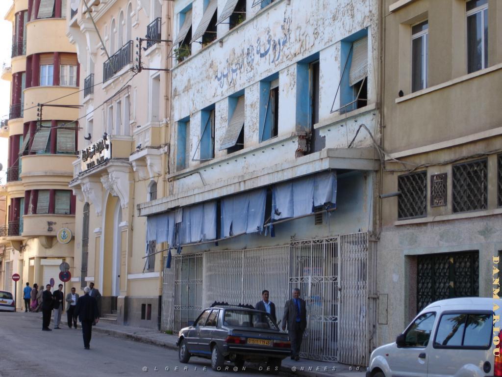 ORANIE 10 2005 145 SIDI BEL ABBES LE PRINTANIA.JPG